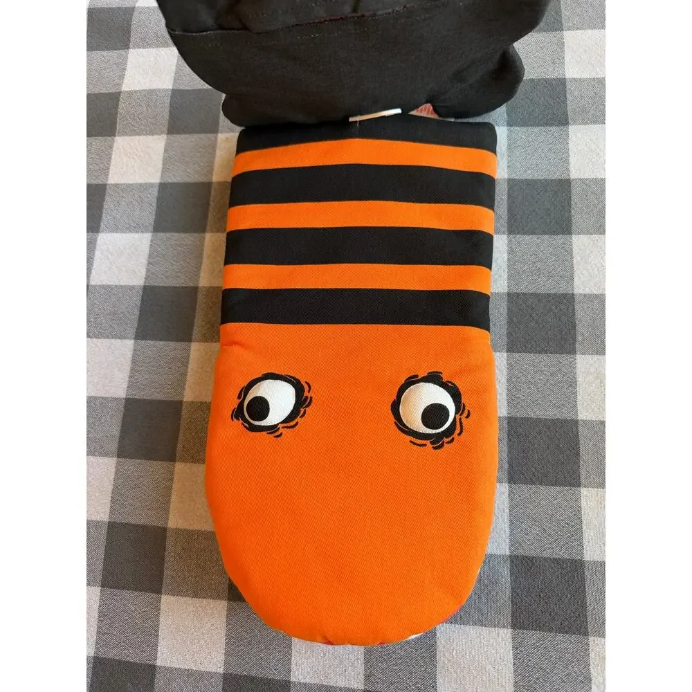 NEW Pot Holder Set Nightmare Before Christmas Scary Teddy and Monster Under NWT